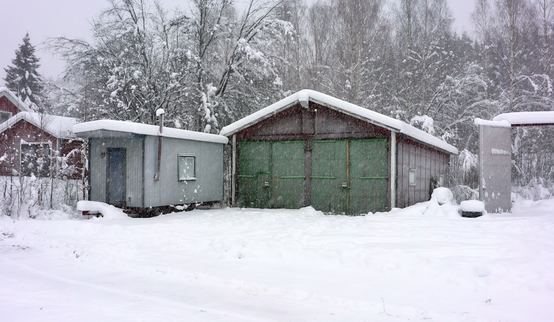 do garage doors need more maintenance in colder regions
